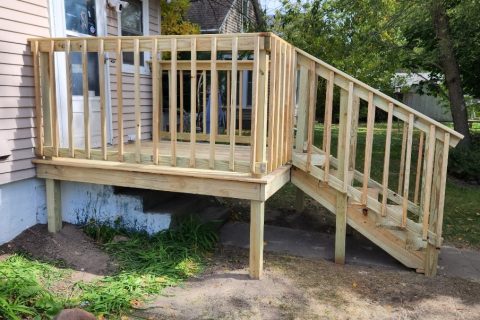 Kewanee Porch & Staircase